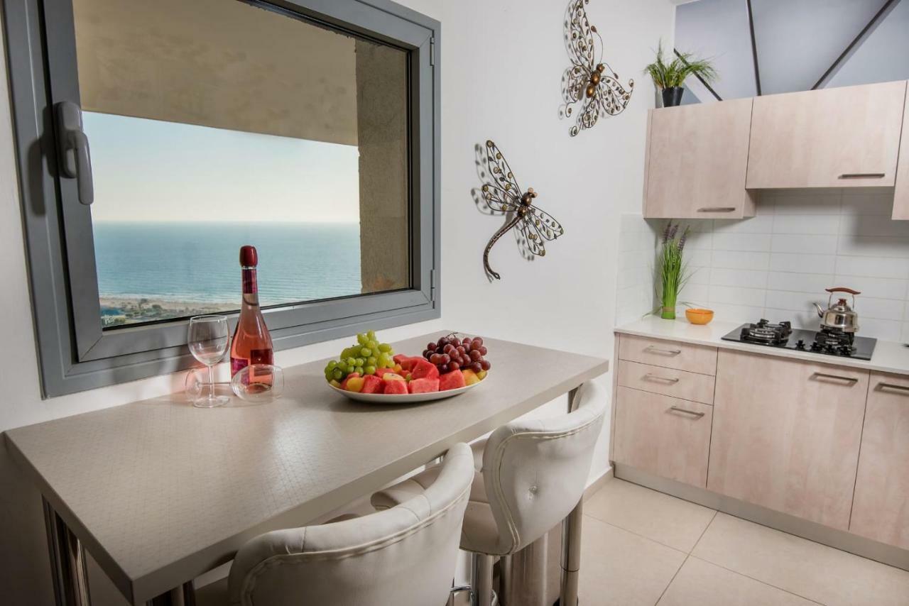 35Th Floor 4 Rooms On The Sea Bat Yam Exterior photo